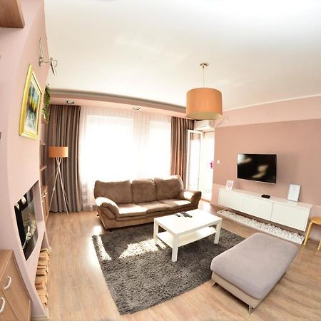 נובי סאד Madea Apartments מראה חיצוני תמונה