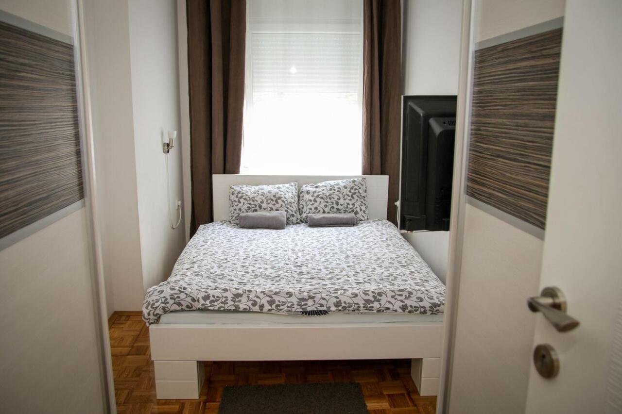 נובי סאד Madea Apartments מראה חיצוני תמונה
