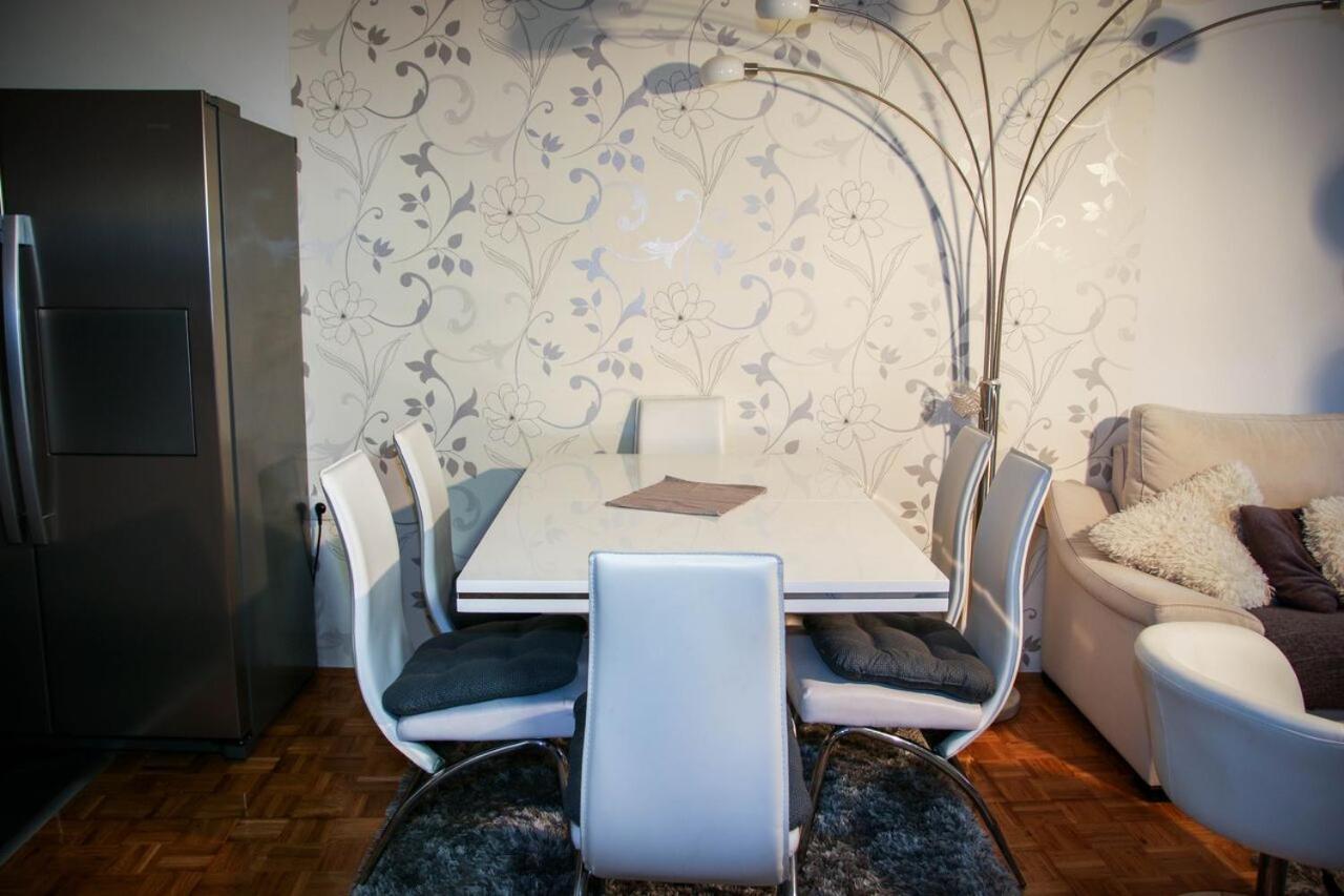 נובי סאד Madea Apartments מראה חיצוני תמונה